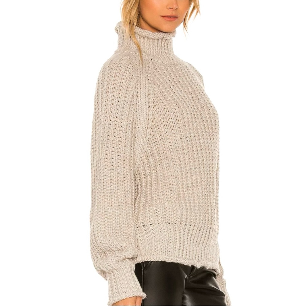 H&M Beige Chunky Knit Turtleneck Sweater Women’s S Oversized